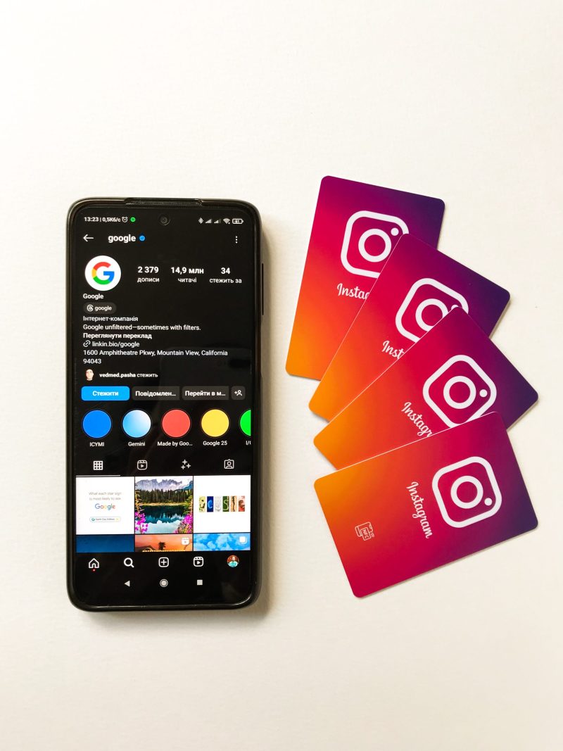 NFC картка для просування Instagram